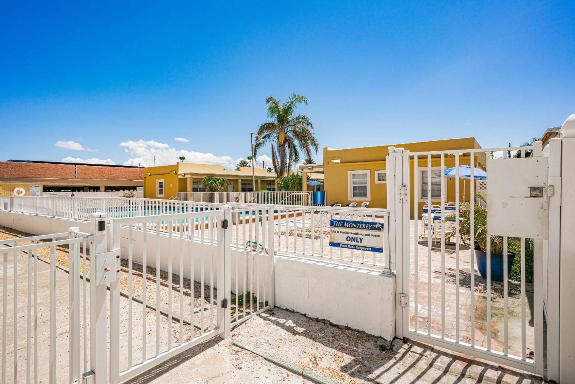 Beachside Retreat W Heated Pool St. Pete Beach Exteriör bild