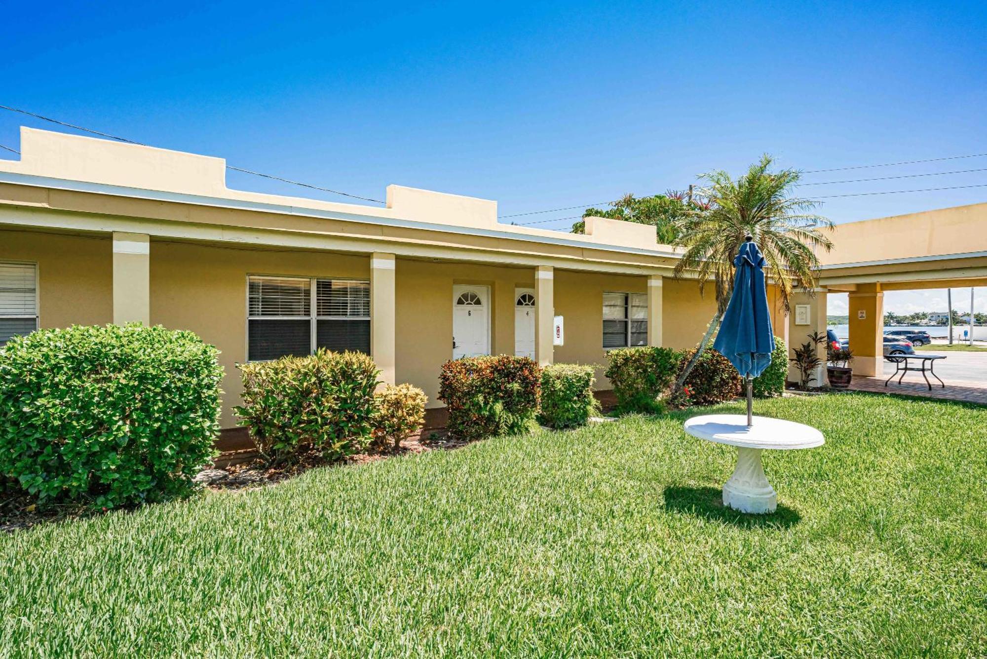 Beachside Retreat W Heated Pool St. Pete Beach Exteriör bild